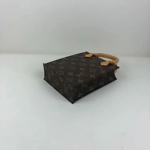 Louis Vuitton Women Pre-Owned Bag Very Good Condition - Picture 9 of 9
